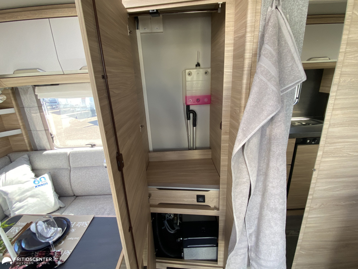 Knaus Südwind 500 EU 60 Y-Edition. Alde värme, bild 20 av 28