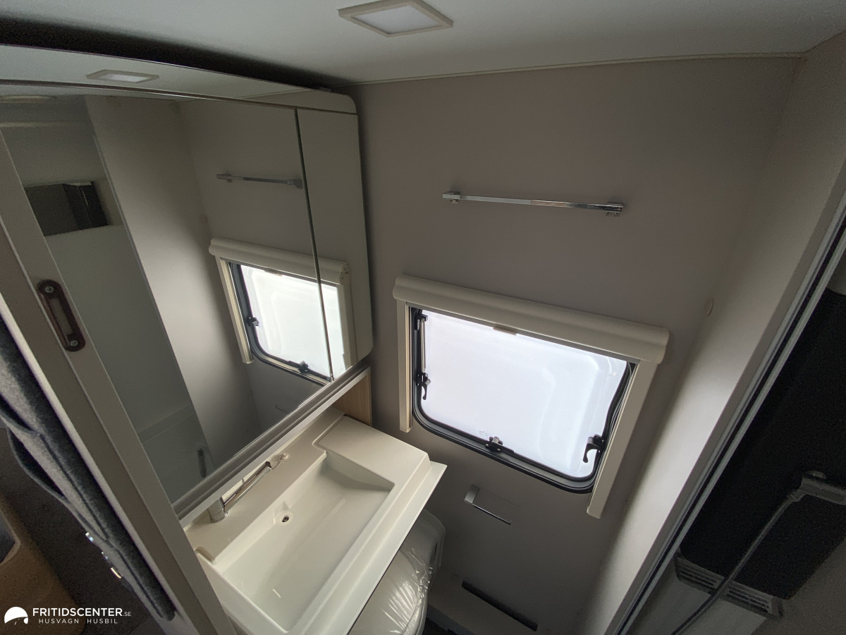 Adria Adora 753 UK *Barnkammare* HÖSTKAMPANJ*, bild 20 av 36