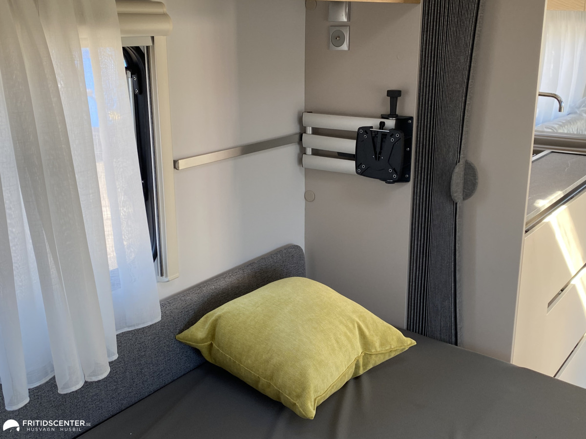 Adria Adora 753 UK *Barnkammare* HÖSTKAMPANJ*, bild 27 av 36