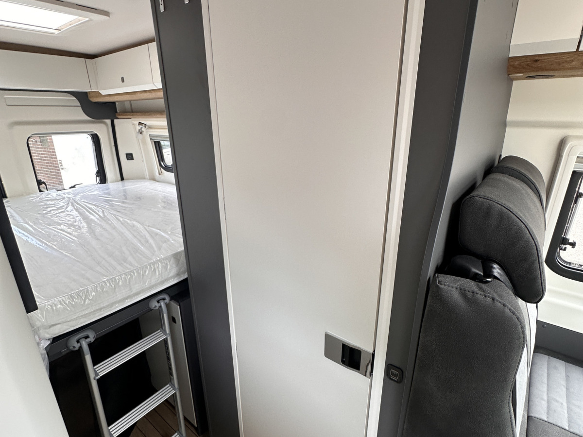 Hobby PRESTIGE VAN 640 ET - First Edition - Sverigepaket, bild 13 av 20