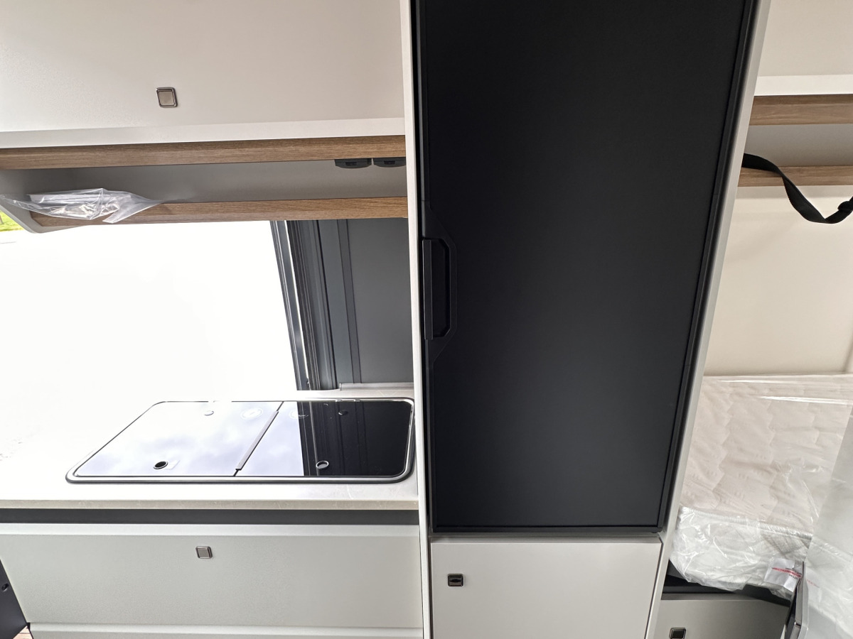 Hobby PRESTIGE VAN 640 ET - First Edition - Sverigepaket, bild 14 av 20