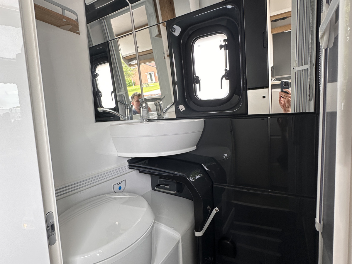 Hobby PRESTIGE VAN 640 ET - First Edition - Sverigepaket, bild 15 av 20