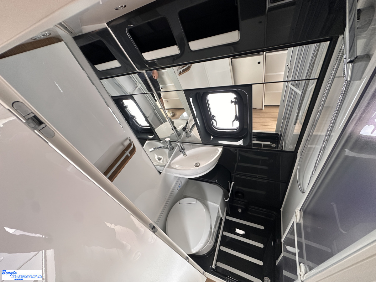 Hobby PRESTIGE VAN 640 ET - First Edition - Sverigepaket, bild 16 av 20