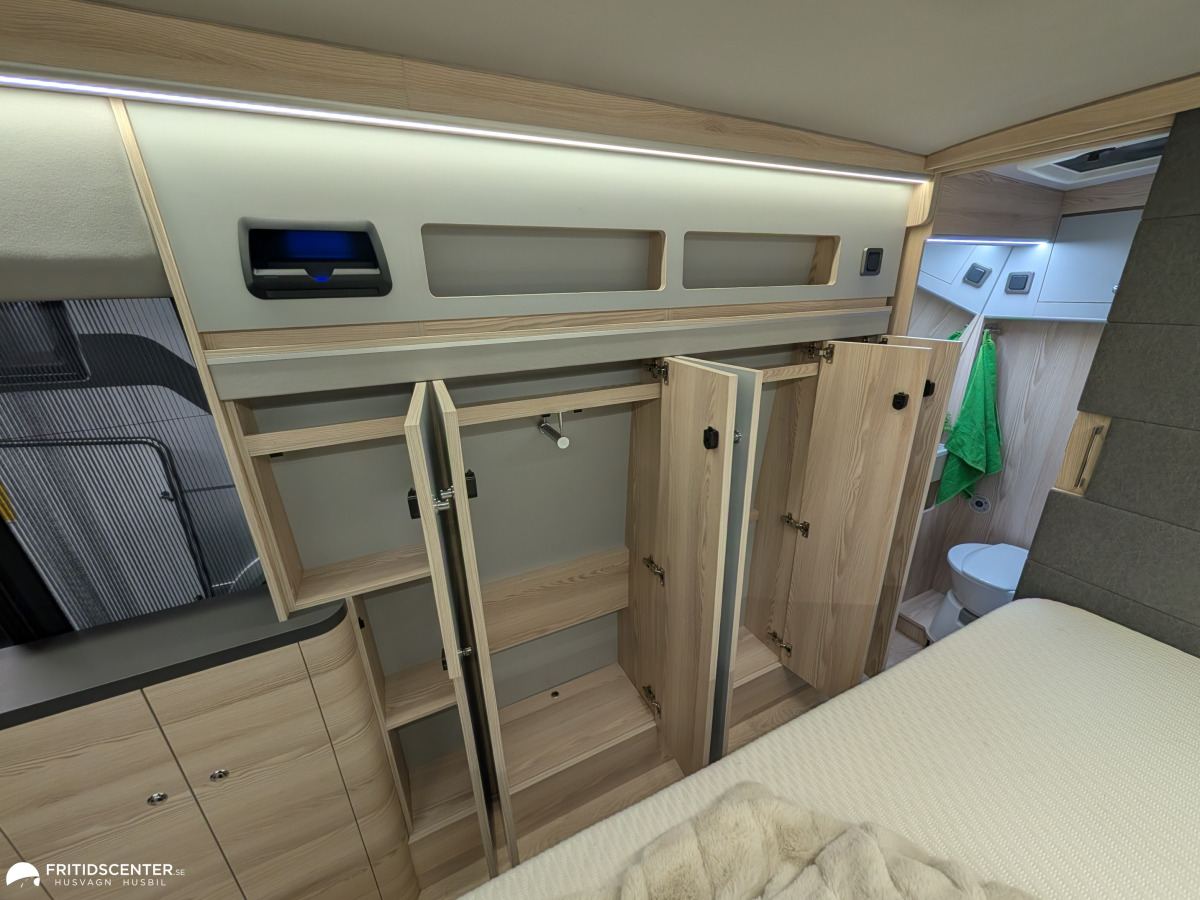 KABE AFFINITY MAN DUO * För två / Dubbelsäng / Smart planlösning *SUPERDEAL*, bild 13 av 35