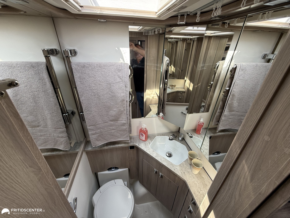 KABE ROYAL 540 GLE KS *AC / Mover / Förtält*, bild 17 av 35