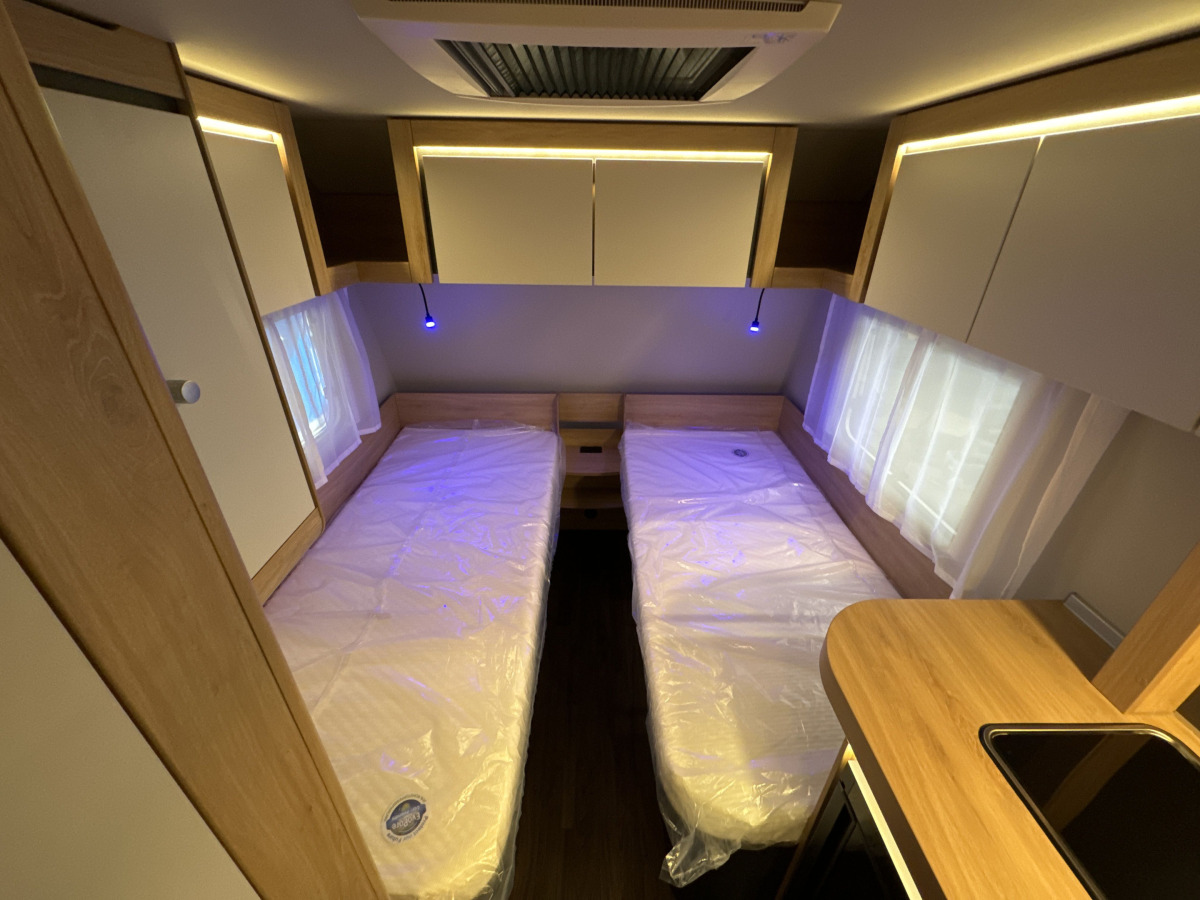 Knaus Sport 460 EU, bild 13 av 16