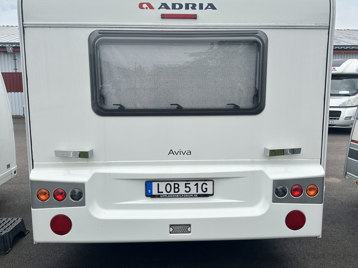 Adria AVIVA 492 LU FÖRTÄLT LÅG TOTALVIKT BÄDDBREDDARE, bild 3 av 15