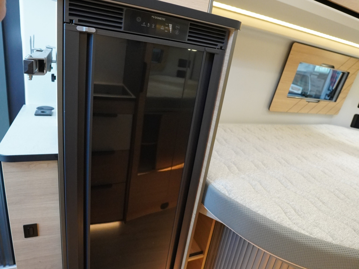 Dreamer D62 SELECT Dubbelbädd 140hk Automat 4250kg Dieselpanna, bild 7 av 18
