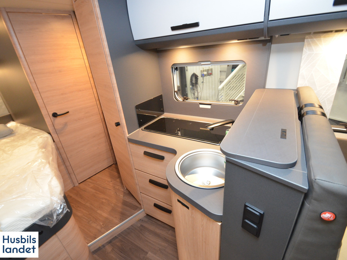 Knaus LVE TI PLATINUM SELECTION 650 MF / Alde Hydr.stödb, bild 6 av 9
