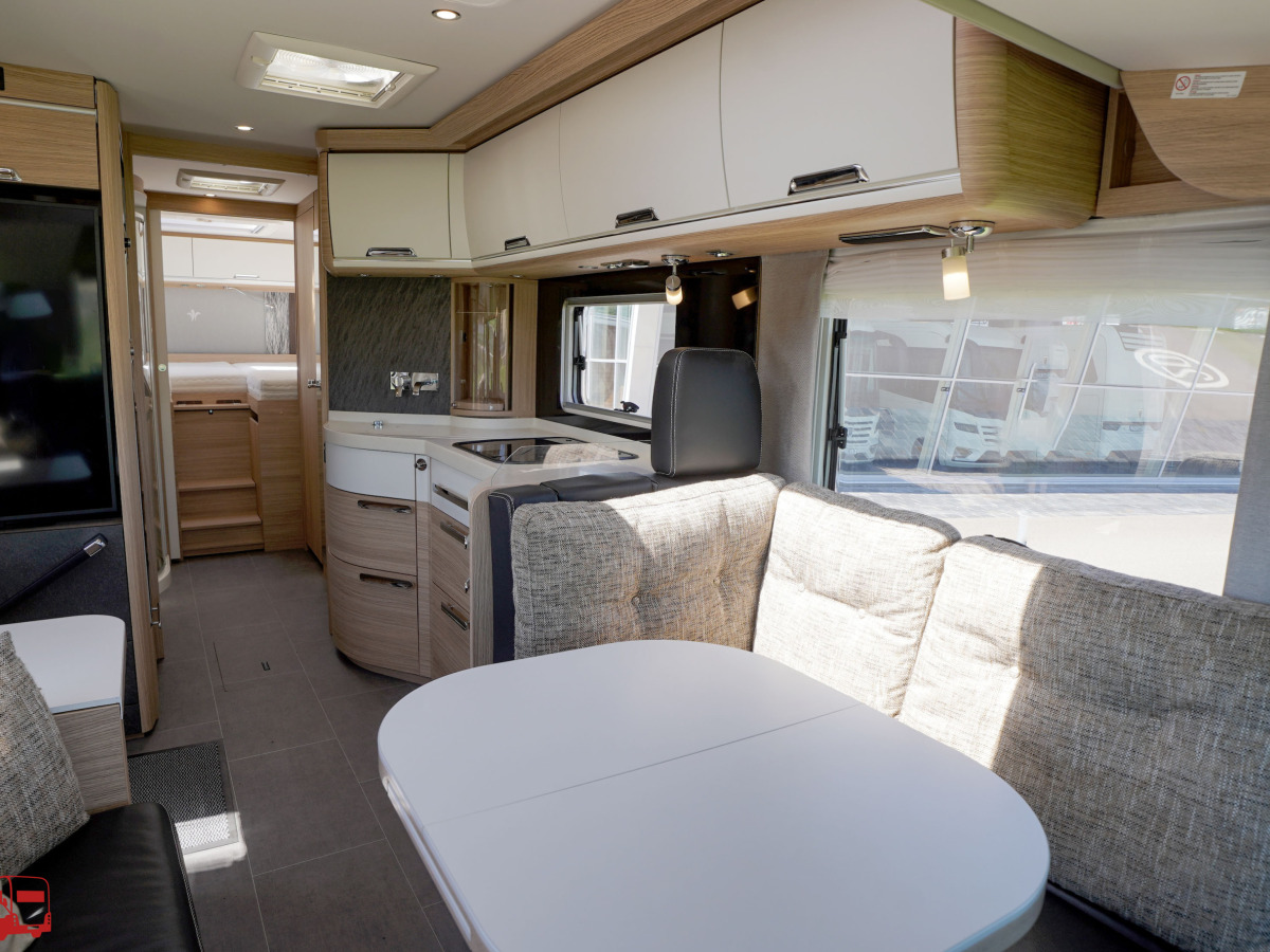 Niesmann Flair 920 EK Långbäddar, bild 8 av 44