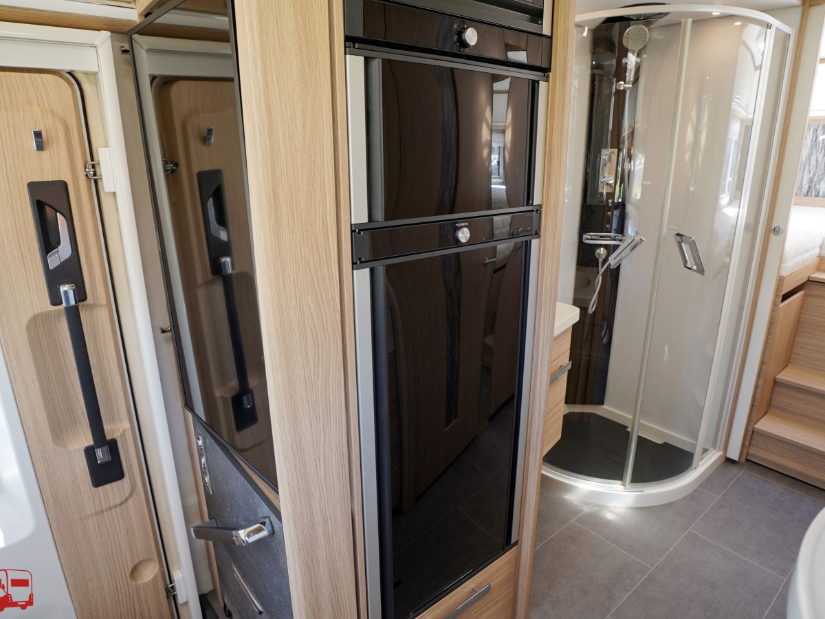 Niesmann Flair 920 EK Långbäddar, bild 34 av 44