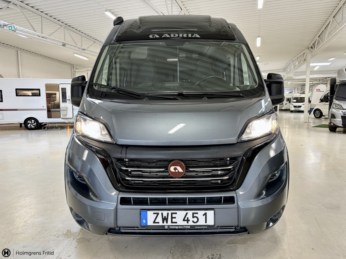 Adria TWIN SUPREME 640 SGX, bild 8 av 18