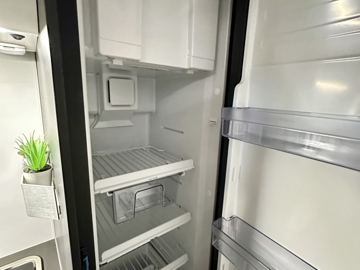 Adria TWIN SUPREME 640 SGX, bild 12 av 18