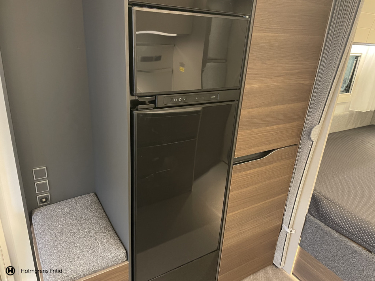 Adria Alpina 583 LP, bild 9 av 21