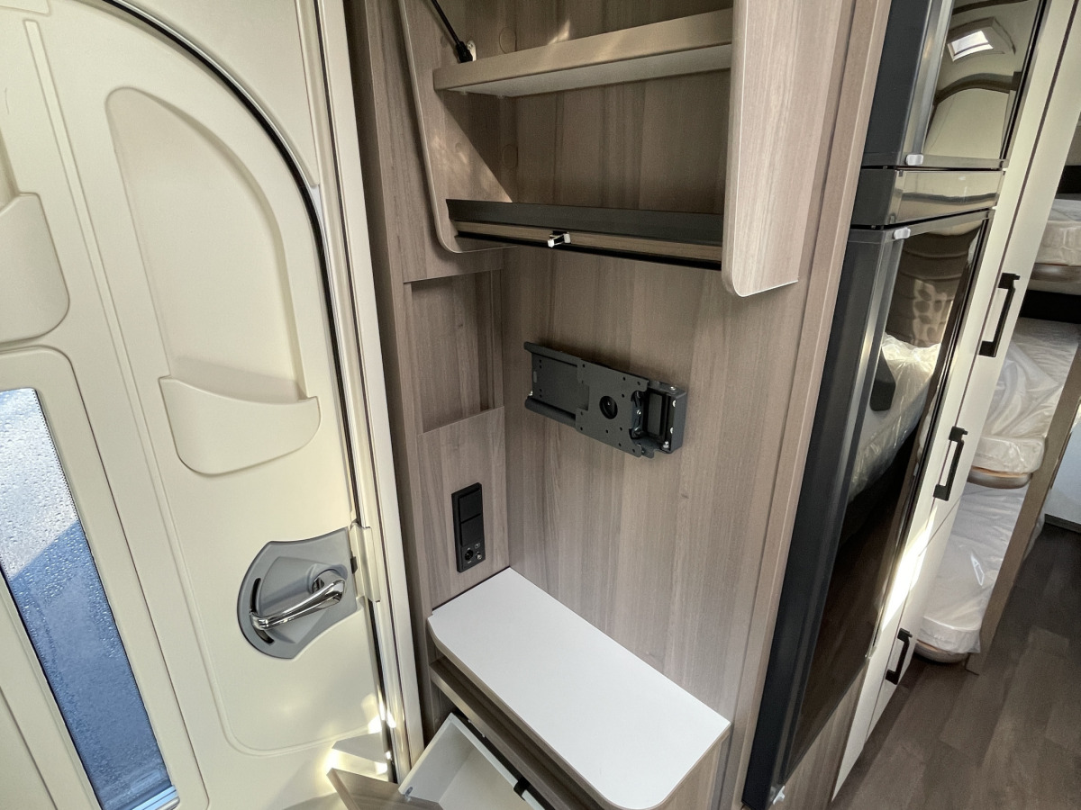 KABE ESTATE 560 GLE KS BARNKAMMARE DESIGNPAKET, bild 16 av 38