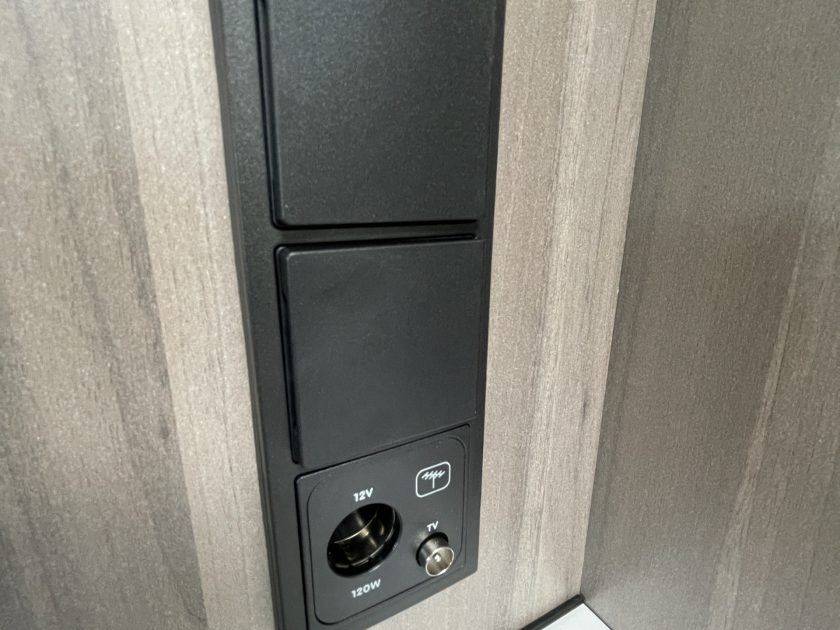 KABE ESTATE 560 GLE KS BARNKAMMARE DESIGNPAKET, bild 17 av 38