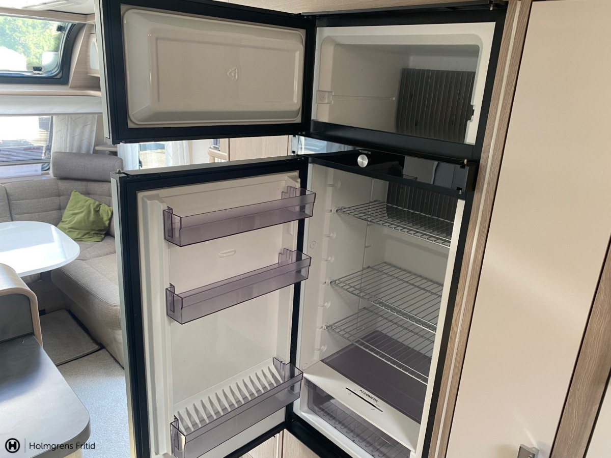 KABE Royal 600 CXL KS AC Panaroma fönster, bild 7 av 18