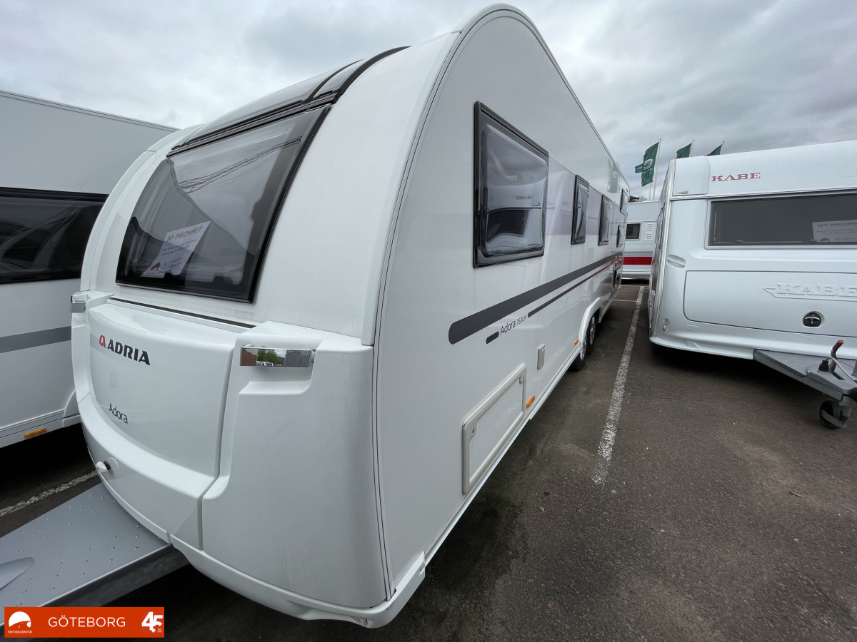 Adria ADORA 753 UK *Barnkammare / AC / 7 sovplatser, bild 2 av 29