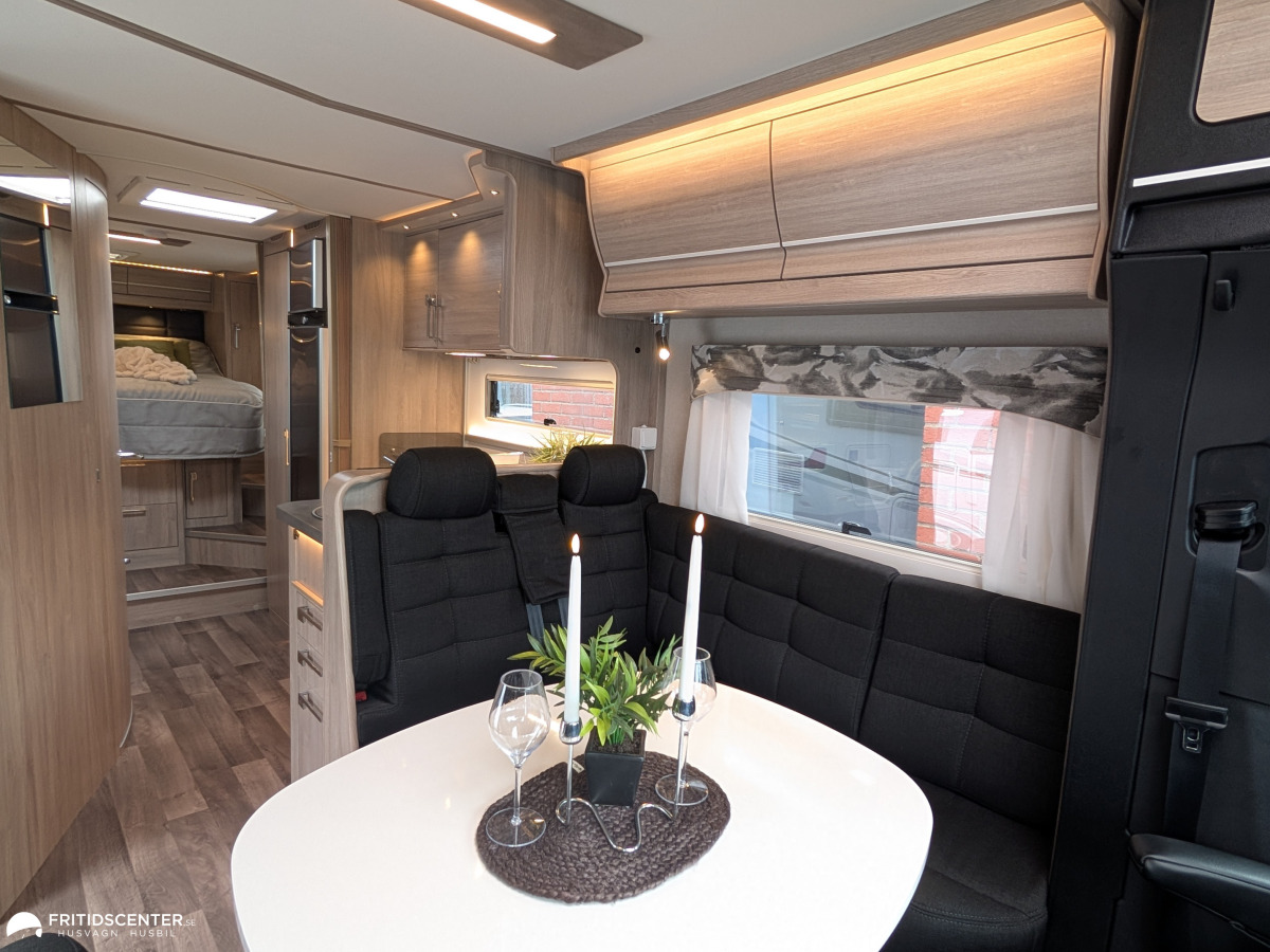 KABE Travel Master Royal X 880 LQB *Queenbädd / Premiumkomfort, bild 6 av 40