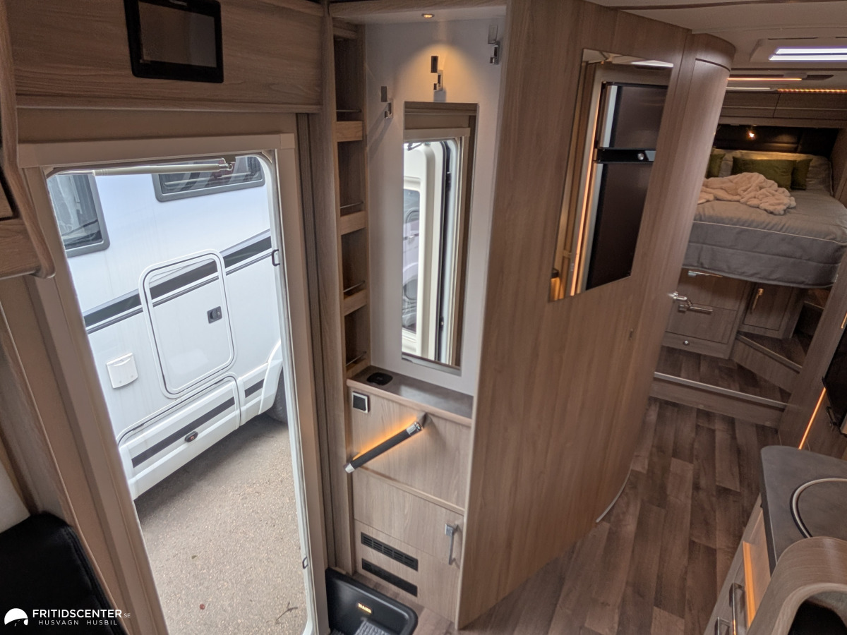 KABE Travel Master Royal X 880 LQB *Queenbädd / Premiumkomfort, bild 9 av 40