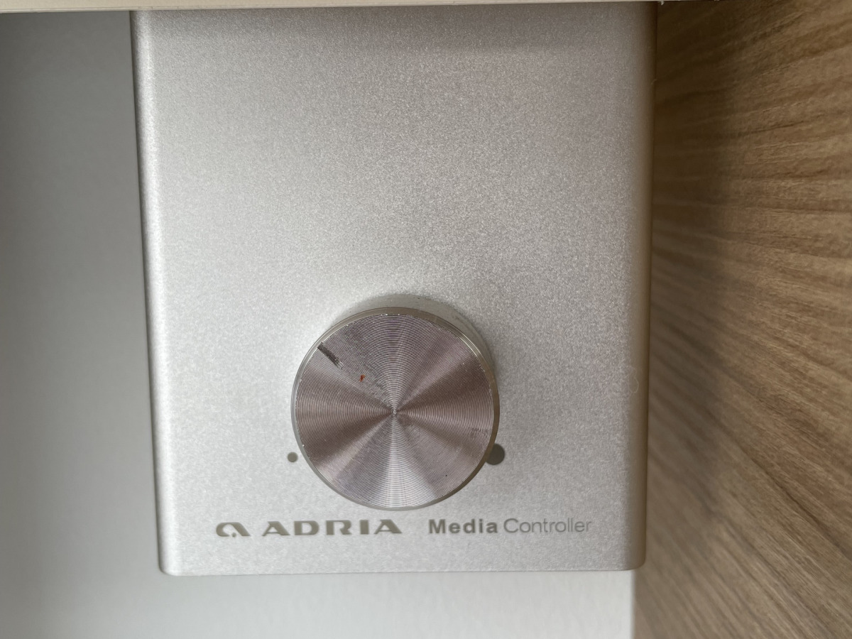Adria ADORA 753 UK *Barnkammare / AC / 7 sovplatser, bild 26 av 29