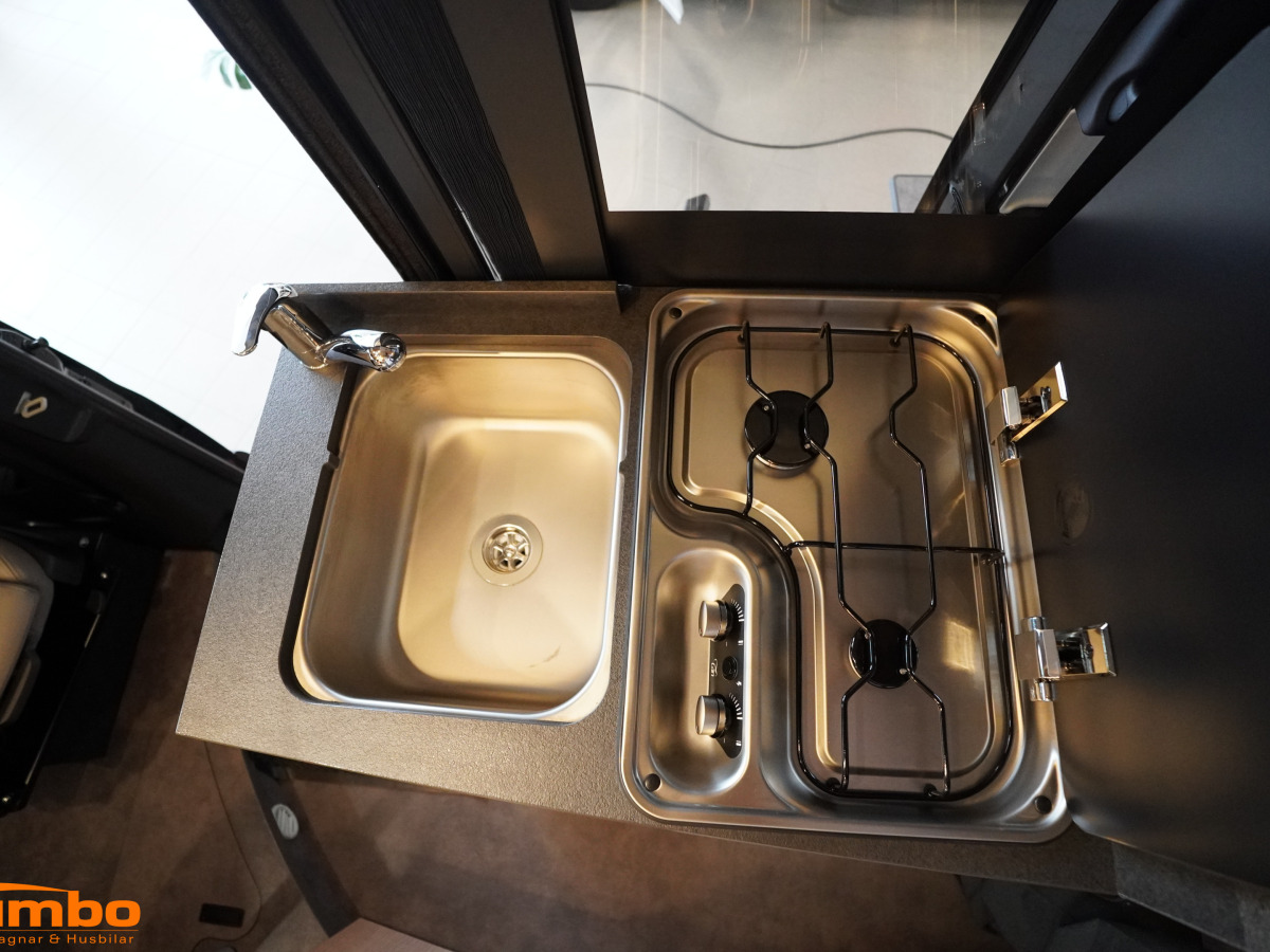 Malibu Genius 641 LE 4x4 performance, bild 8 av 28