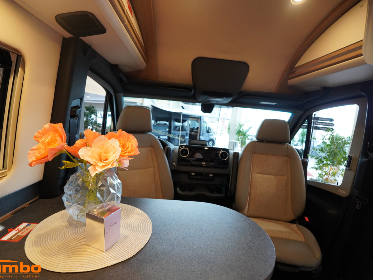 Malibu Genius 641 LE 4x4 performance, bild 6 av 28