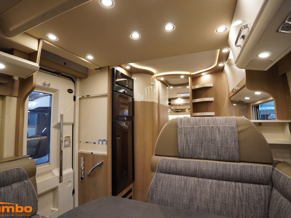 Malibu T 490 LE Automat 180hk Alde dragkrok solcell, bild 4 av 23