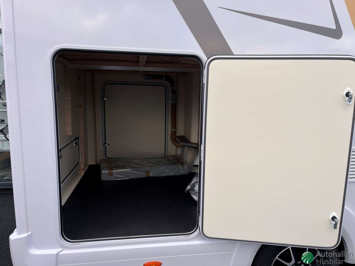 Eura Mobil Activa One 690 HB / Tvärbädd DEMO med nybilsgaranti, bild 5 av 15
