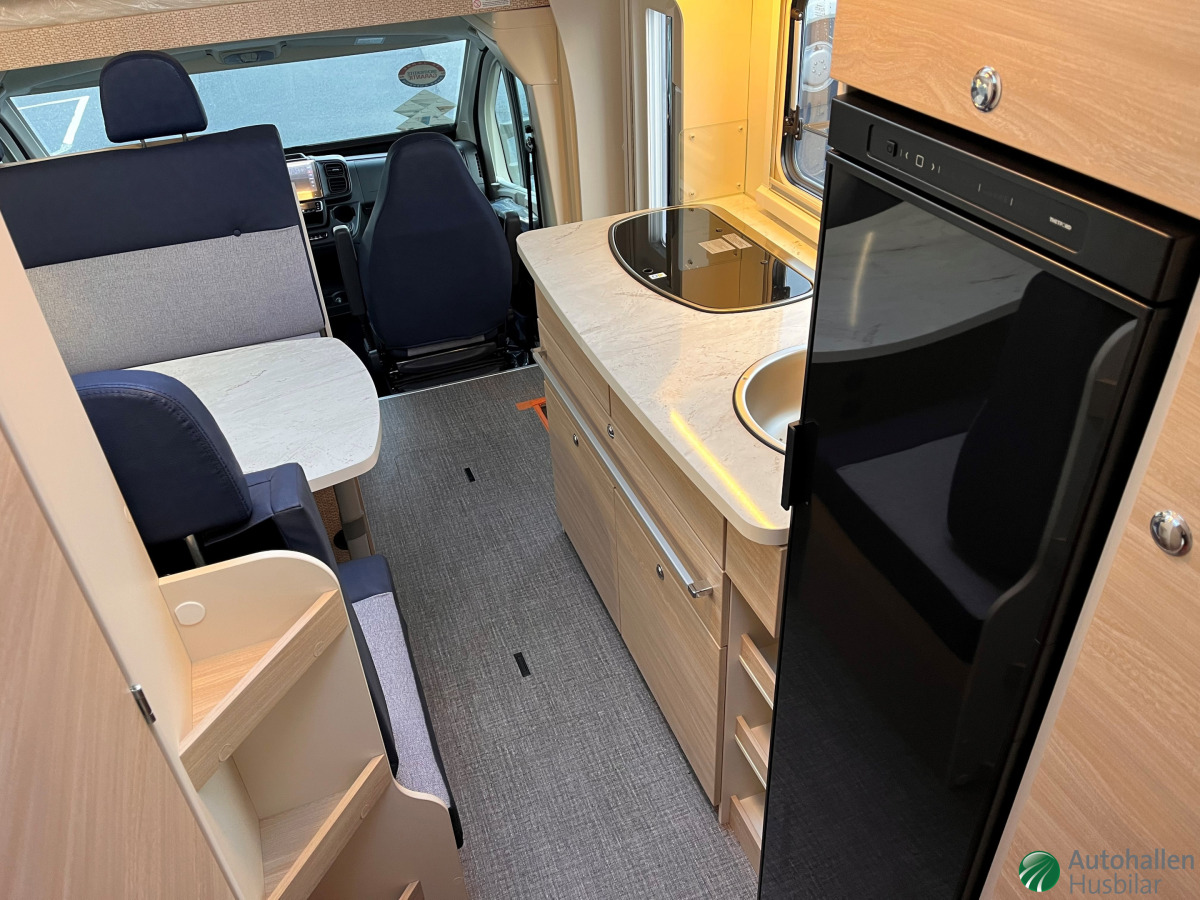 Eura Mobil Activa One 690 HB / Tvärbädd DEMO med nybilsgaranti, bild 15 av 15