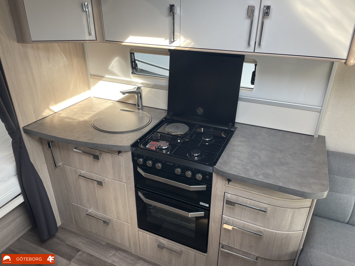 KABE ROYAL 560 XL KS *AC / Alde / Storsäljare, bild 8 av 21