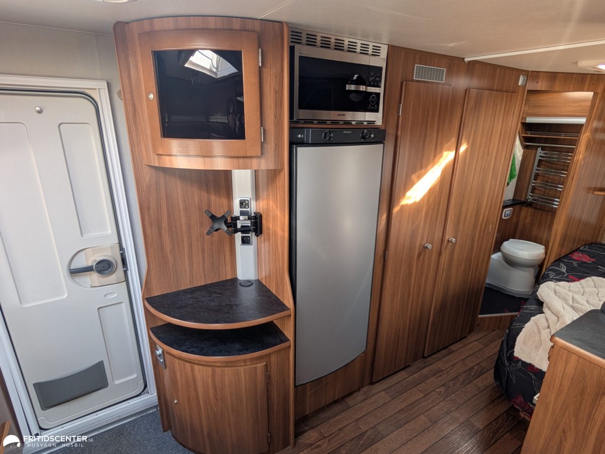 Cabby 650 caienna *KAMPANJ Ingår 15 campingnätter First Camp*, bild 9 av 19