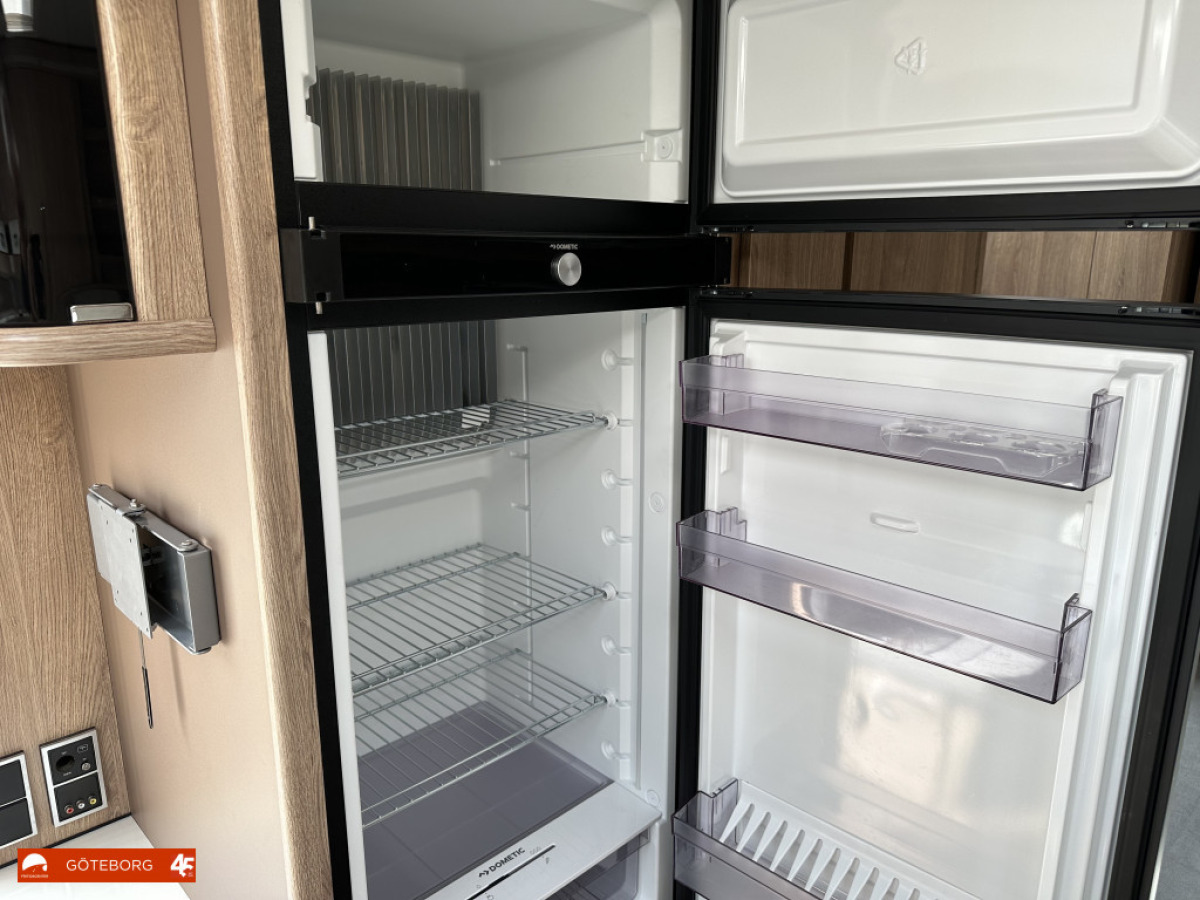 KABE CLASSIC 470 XL KS *Året runt / Dubbelbädd / Kompakt, bild 9 av 13