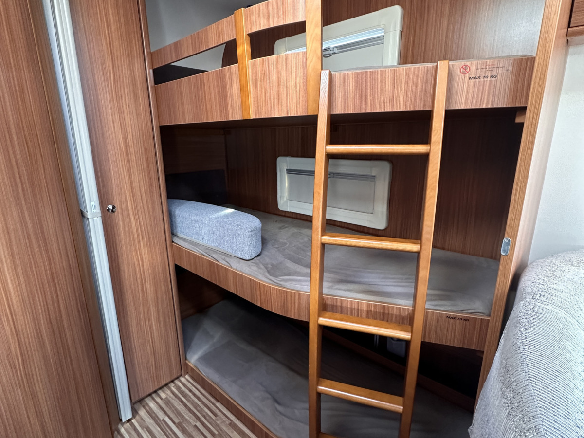Adria ALPINA 663 PT FÖRTÄLT ALDE MYCKET UTRUSTNING, bild 9 av 14