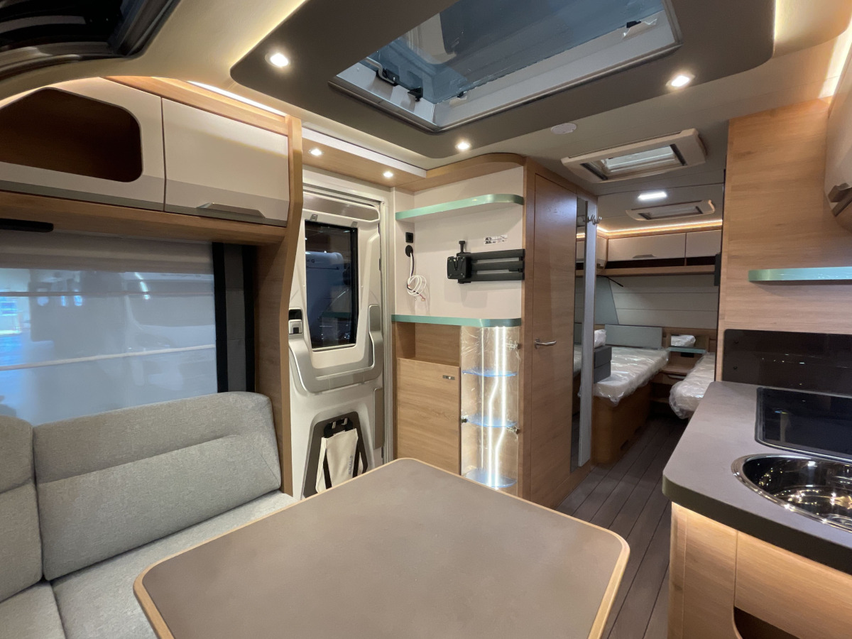 Knaus SÜDWIND BLACK SELECTION 540 UE, bild 10 av 14