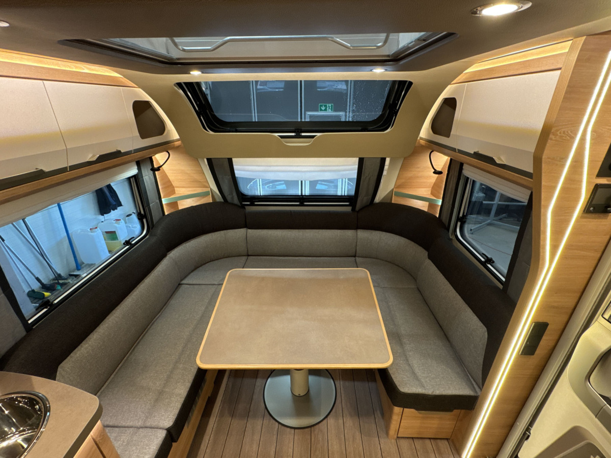 Knaus SÜDWIND BLACK SELECTION 650 UDF, bild 7 av 15