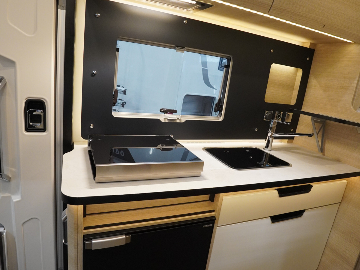 Rapido C55 Automat 140hk, Solcell, bild 6 av 23