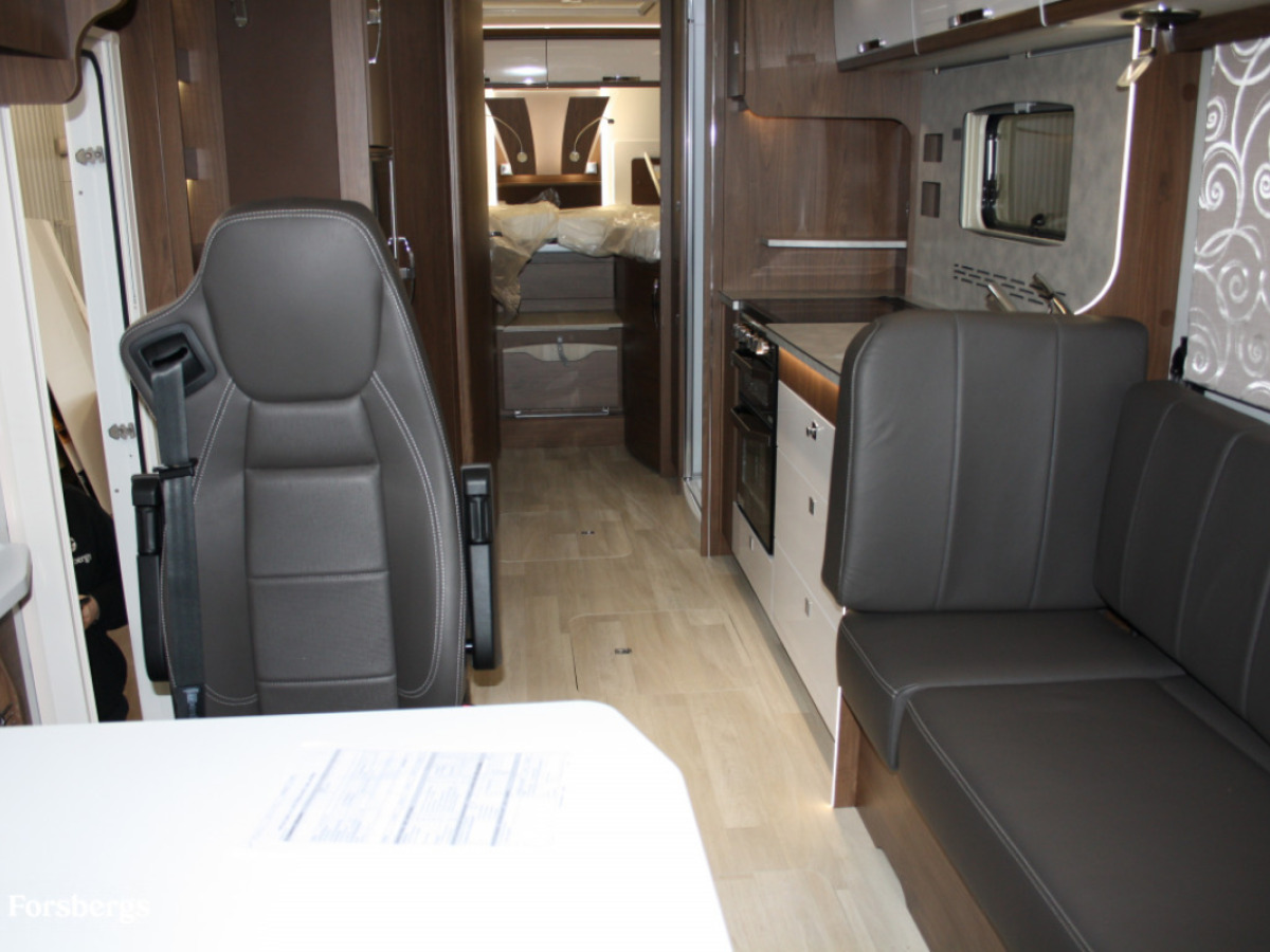 Frankia I 890 GD-B TITAN - LAGERRENSNING, bild 11 av 28