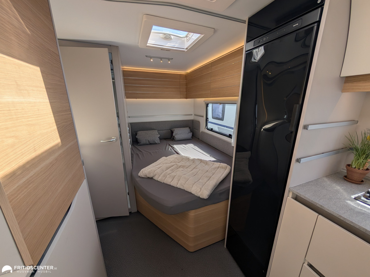 Adria ADORA 522 UP *Rymlig sittgrupp / ALDE / Panoramafönster, bild 12 av 24