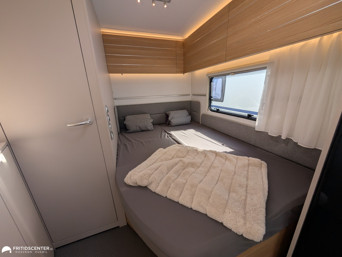 Adria ADORA 522 UP *Rymlig sittgrupp / ALDE / Panoramafönster, bild 13 av 24