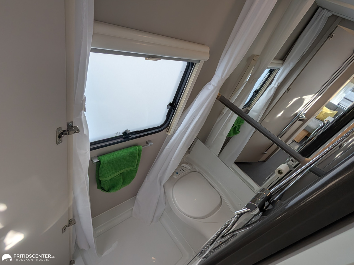 Adria ADORA 522 UP *Rymlig sittgrupp / ALDE / Panoramafönster, bild 16 av 24