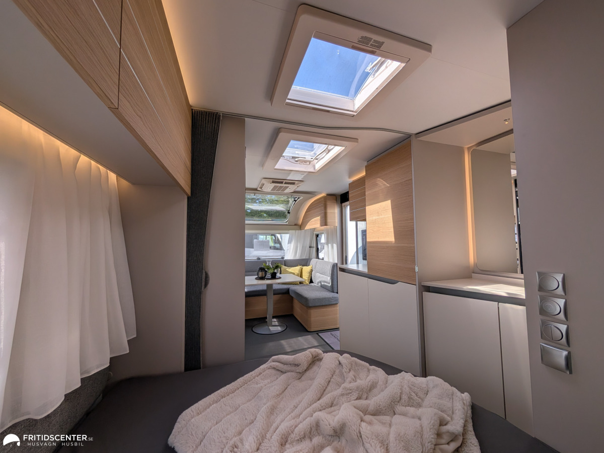 Adria ADORA 522 UP *Rymlig sittgrupp / ALDE / Panoramafönster, bild 18 av 24