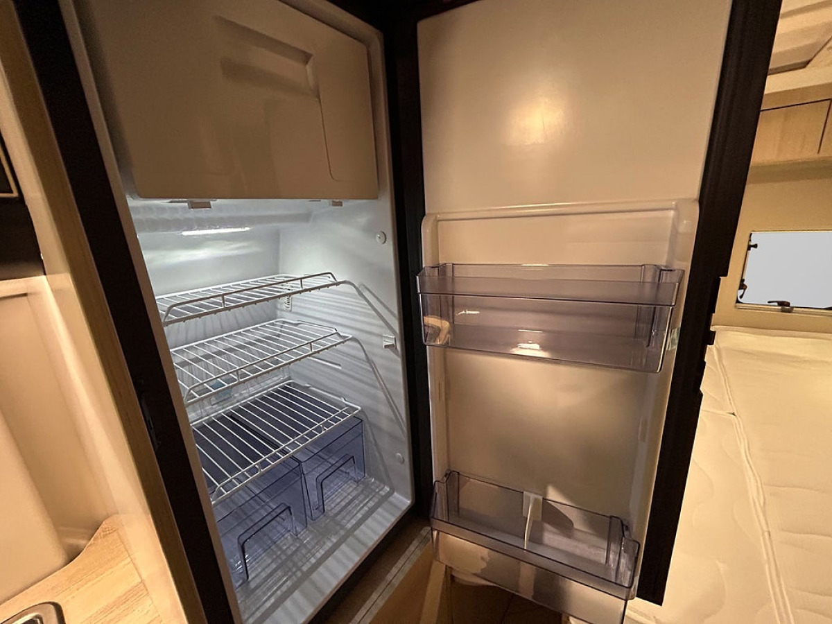 CHALLENGER V217 SPORT AUTOMAT Långbädd ADAPTIV FARTHÅLLARE, bild 14 av 33