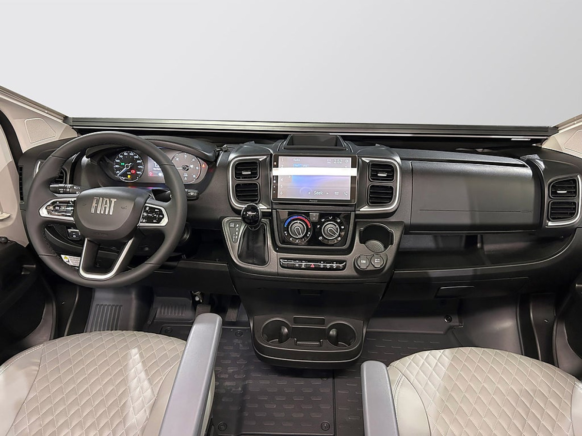 CHALLENGER V217 SPORT AUTOMAT Långbädd ADAPTIV FARTHÅLLARE, bild 22 av 33