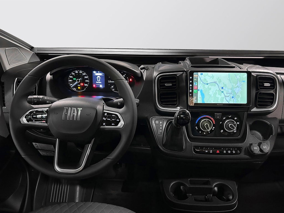 CHALLENGER V217 SPORT AUTOMAT Långbädd ADAPTIV FARTHÅLLARE, bild 30 av 33