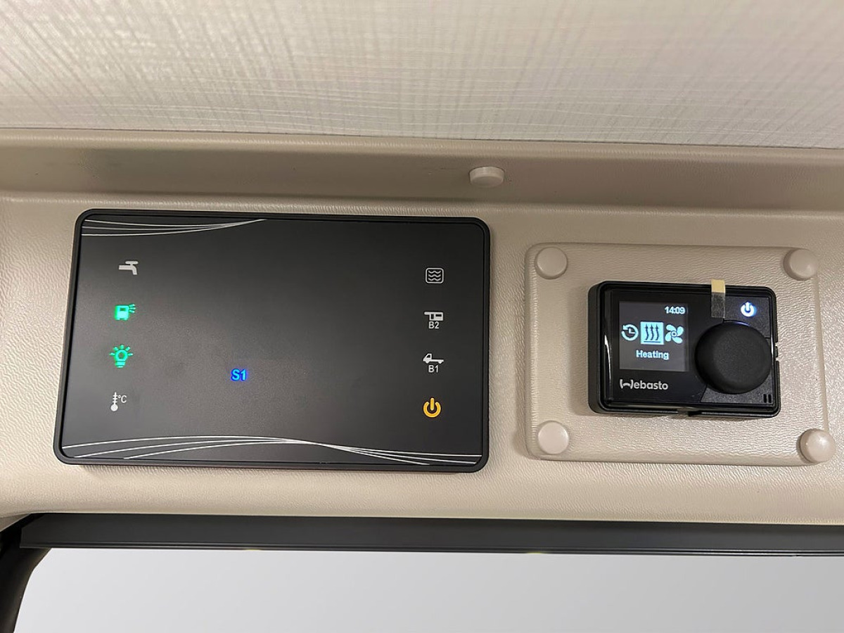CHALLENGER V217 SPORT AUTOMAT Långbädd ADAPTIV FARTHÅLLARE, bild 33 av 33