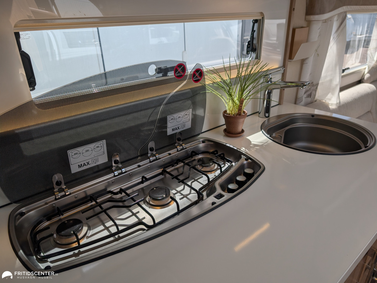 KABE SAFIR 600 GLE KS *Stor dubbelbädd B5 / Hög komfort, bild 8 av 25