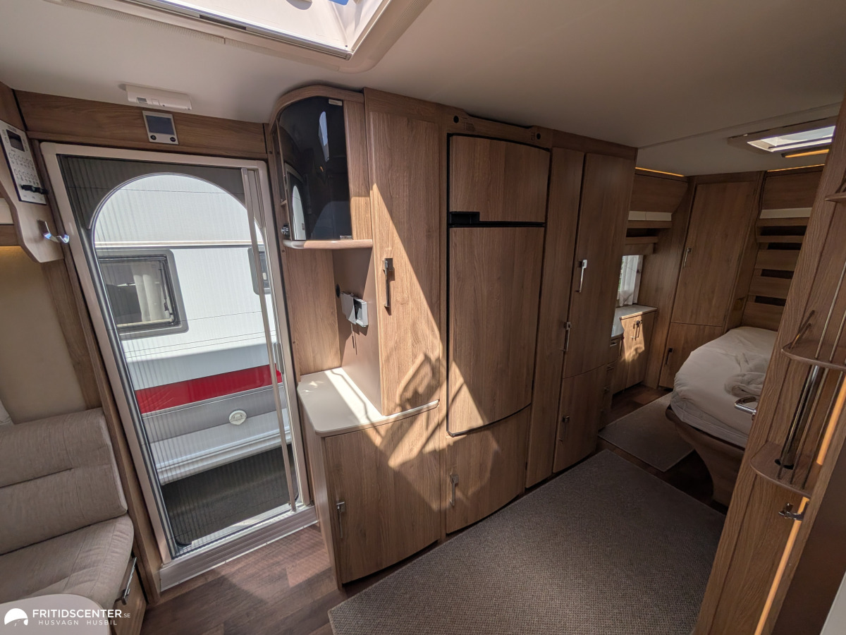 KABE SAFIR 600 GLE KS *Stor dubbelbädd B5 / Hög komfort, bild 9 av 25