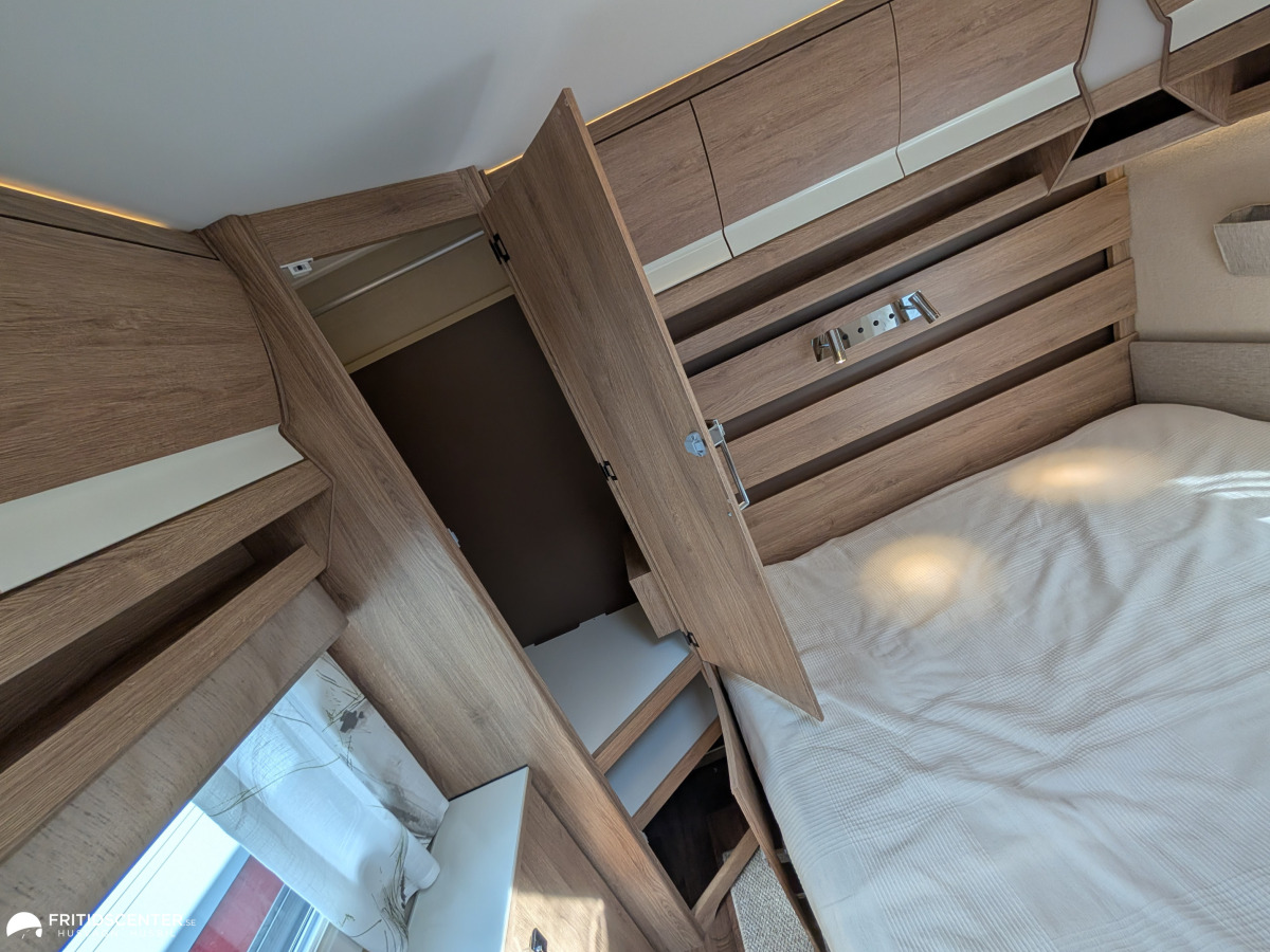 KABE SAFIR 600 GLE KS *Stor dubbelbädd B5 / Hög komfort, bild 16 av 25