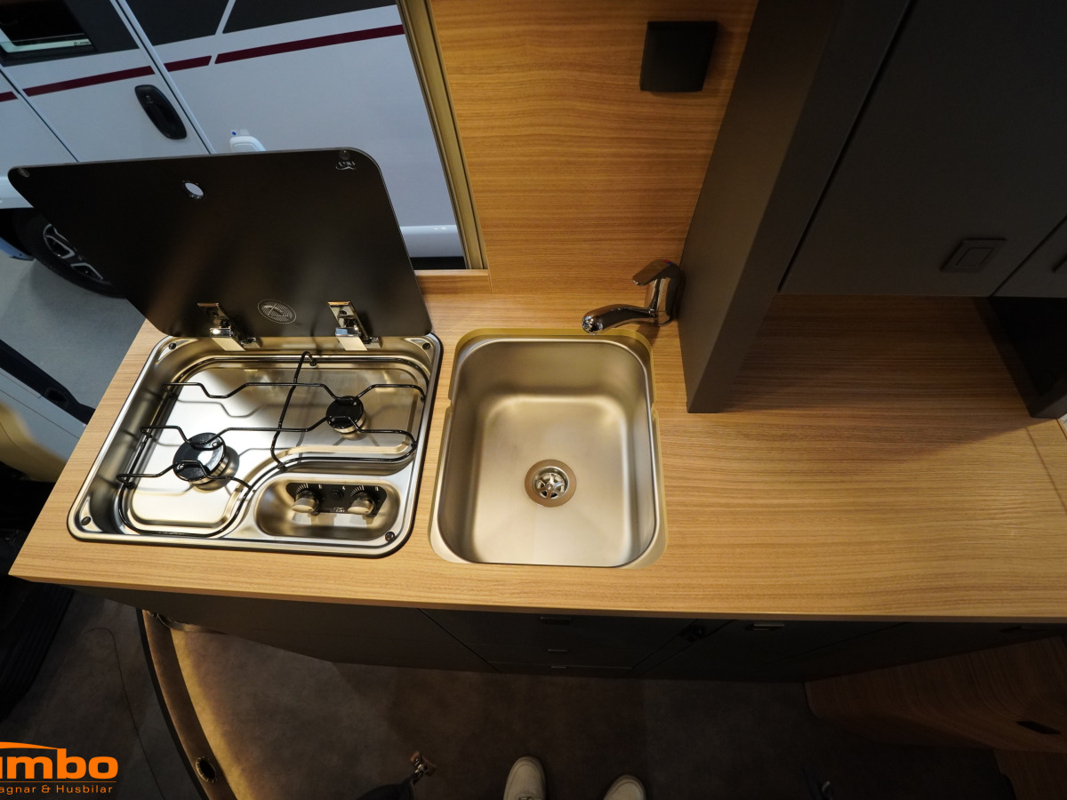 Malibu Van 640 LE RB first class two rooms GT skyview, Dieselpanna, 4000kg, bild 10 av 21